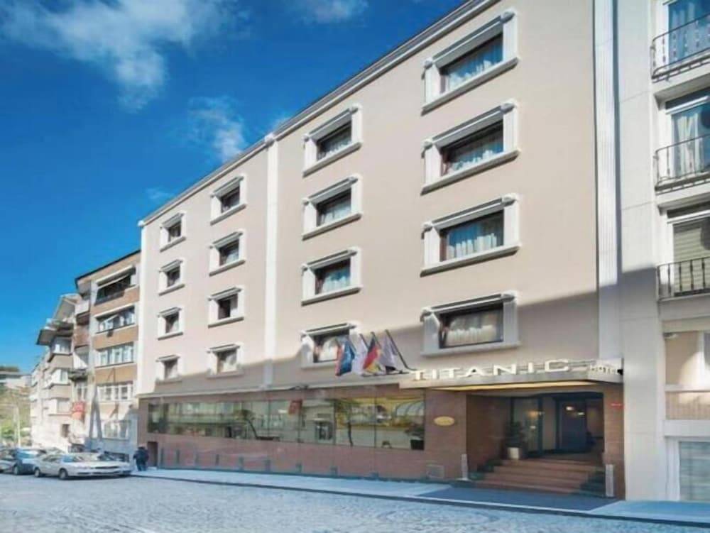 Titanic Comfort Sisli 1