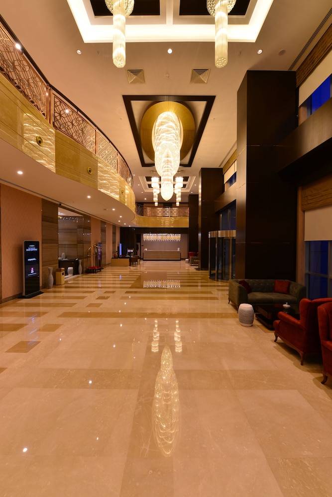 Clarion Hotel Istanbul Mahmutbey 2