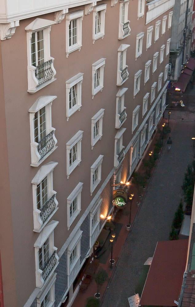 Hotel Sapphire 1