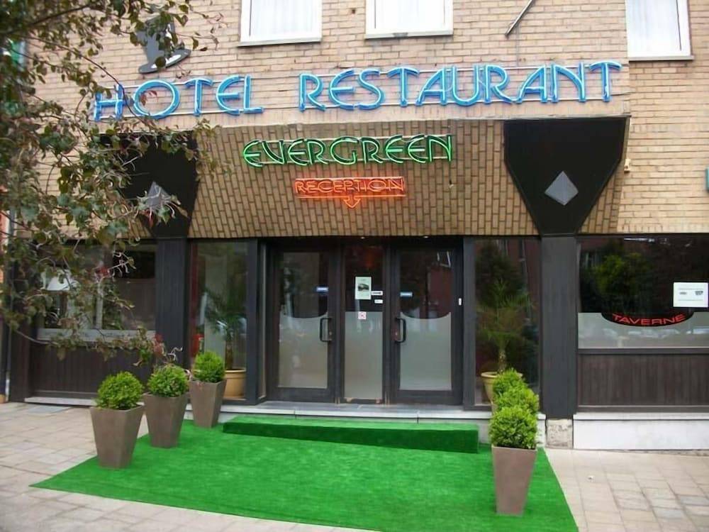 Hotel Evergreen 1
