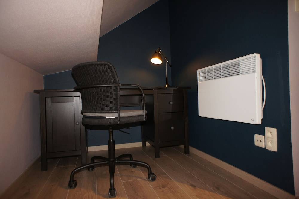 J and R Brussels City Apartment 2