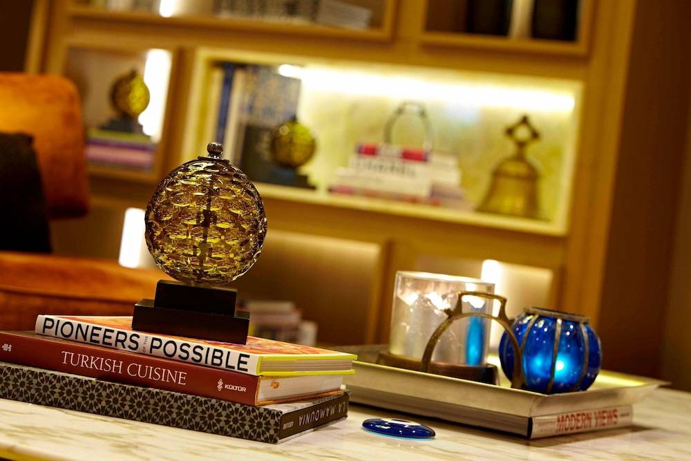 Renaissance Istanbul Polat Bosphorus Hotel 2