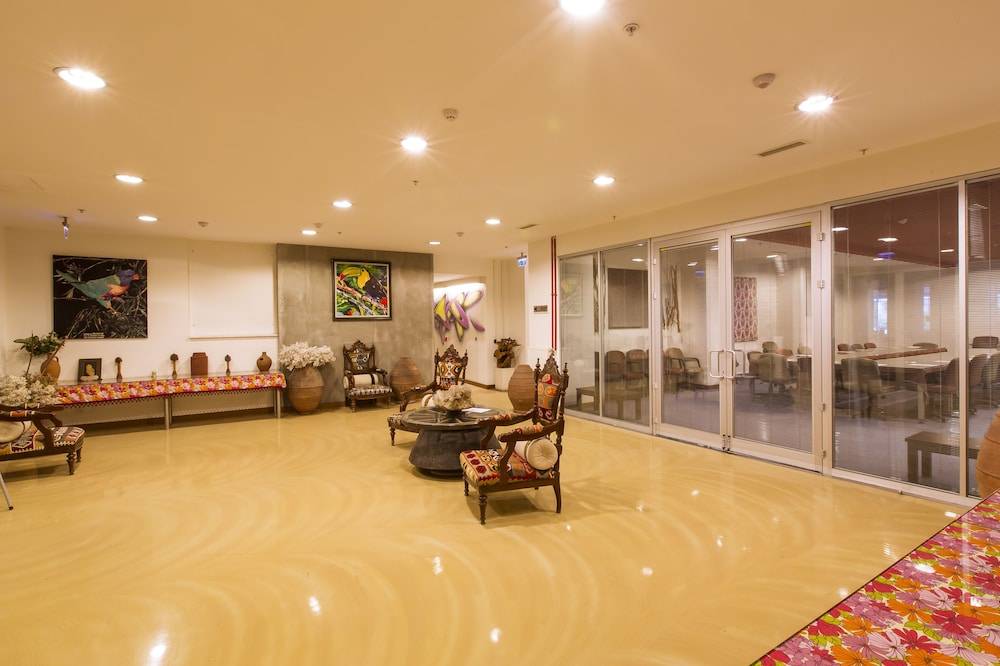Han Hotel 2