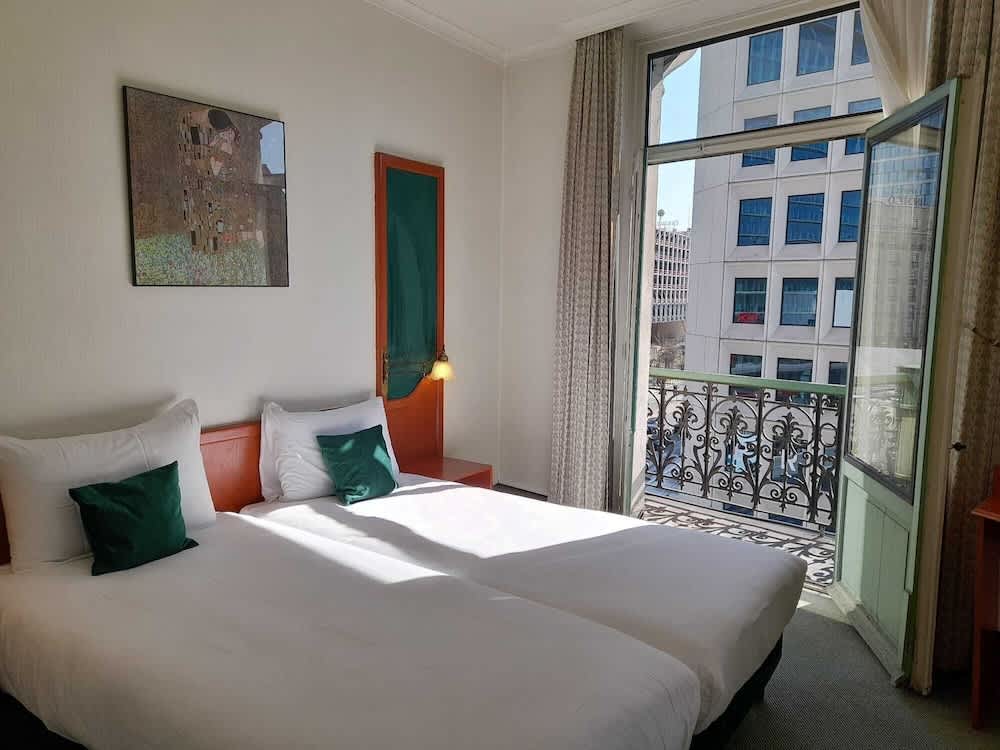 Hotel Le Dome 1