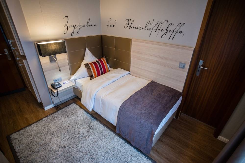 Hotel Zum Zeppelin Hamburg 2