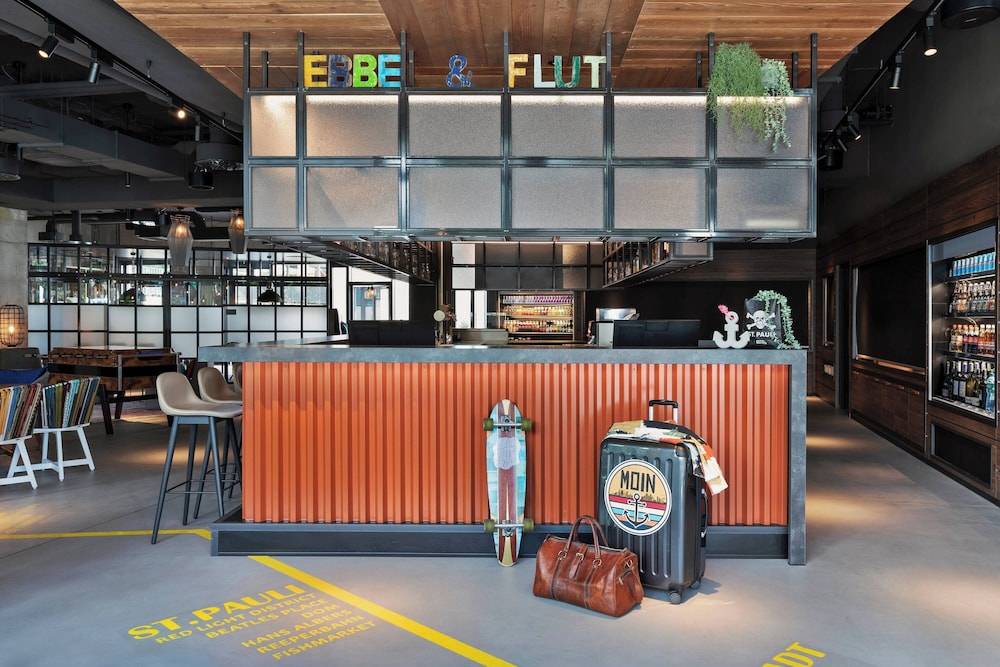 Moxy Hamburg City 2
