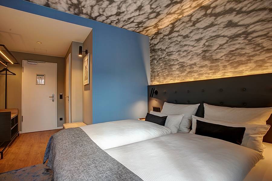 BOUTIQUE 125 HAMBURG AIRPORT 2