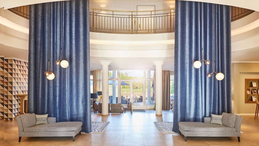 Steigenberger Hotel Treudelberg Hamburg 1