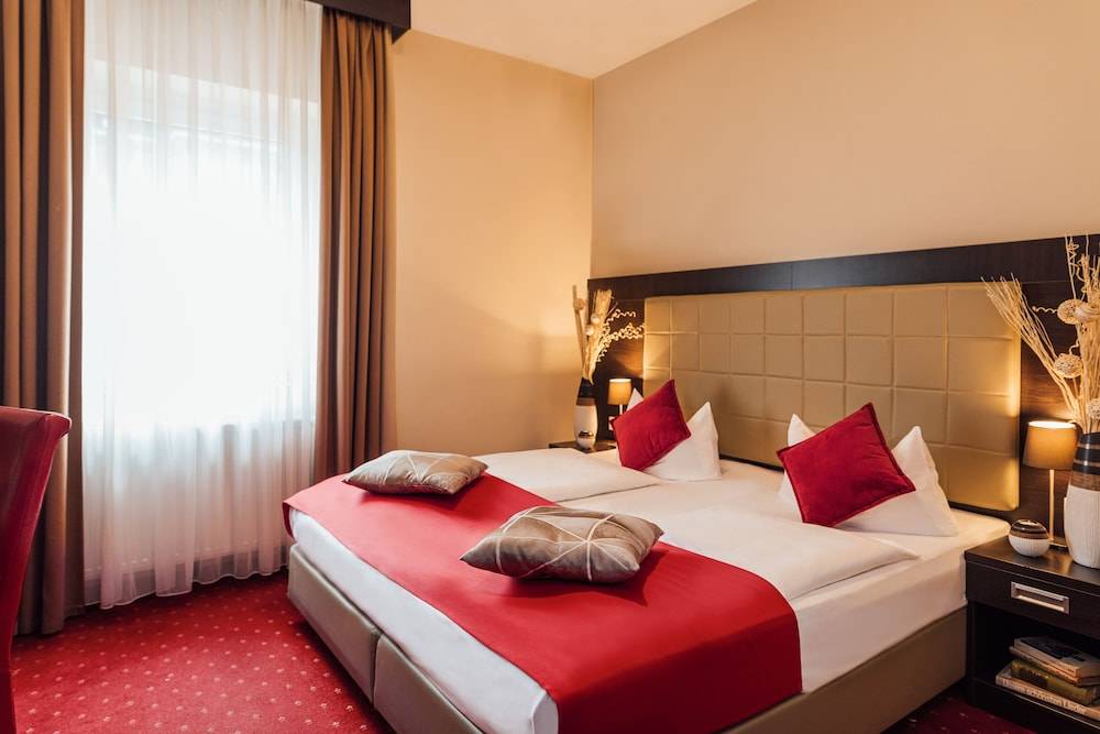 Hotel Savoy 1