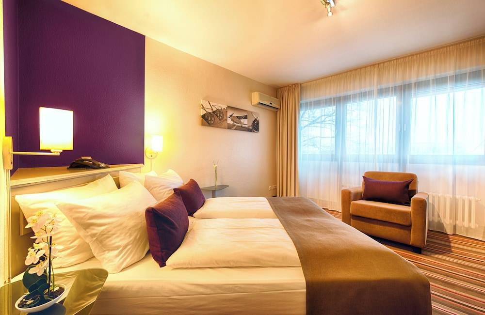 Leonardo Inn Hotel Hamburg Airport 1