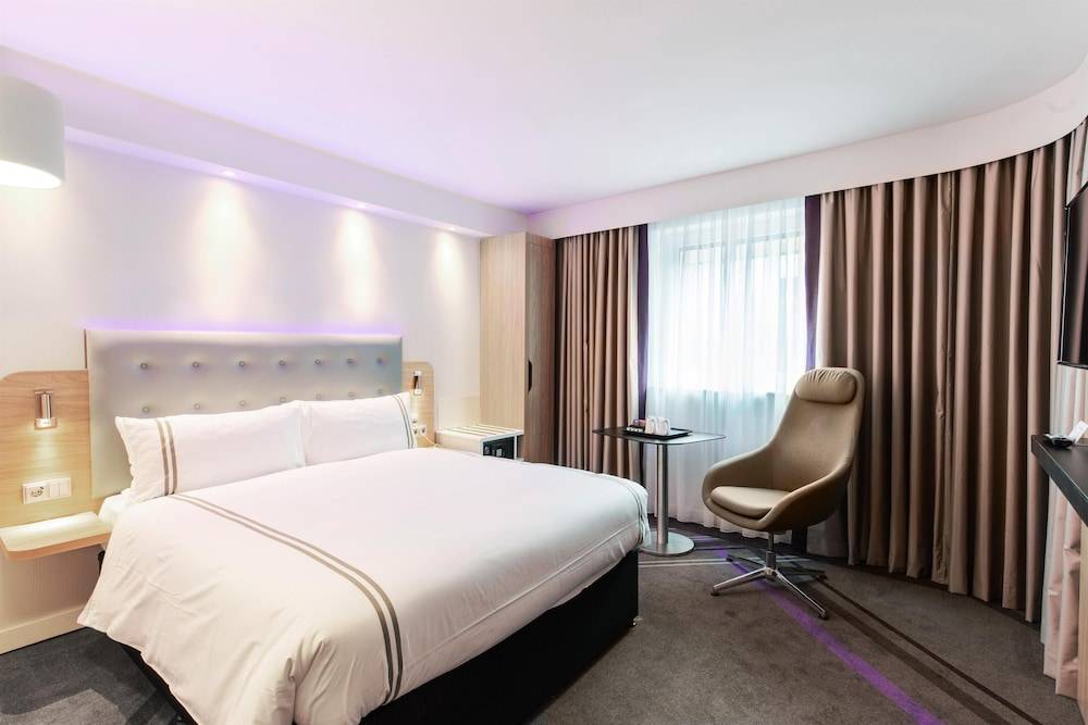 Premier Inn Hamburg City Hammerbrook 1