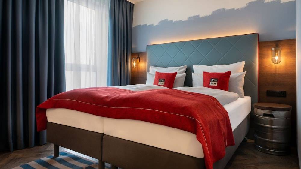 Holiday Inn - the niu, Keg Hamburg Ost by IHG 2