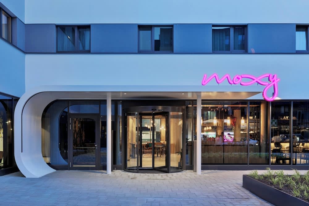 Moxy Hamburg Altona 1