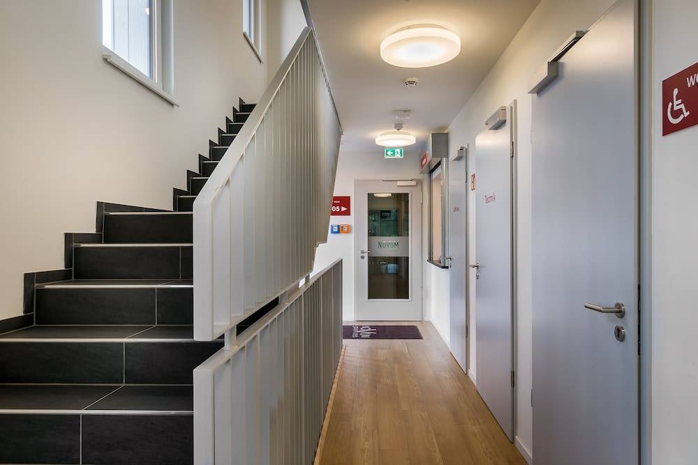 Signature East Hotel Apartment 2