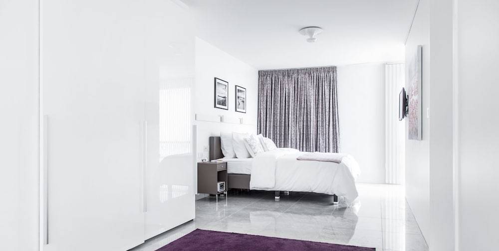 Black Pearl Apartment Hotel 2