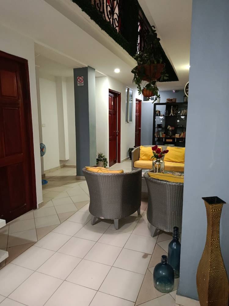 Hostal Cigarra 2