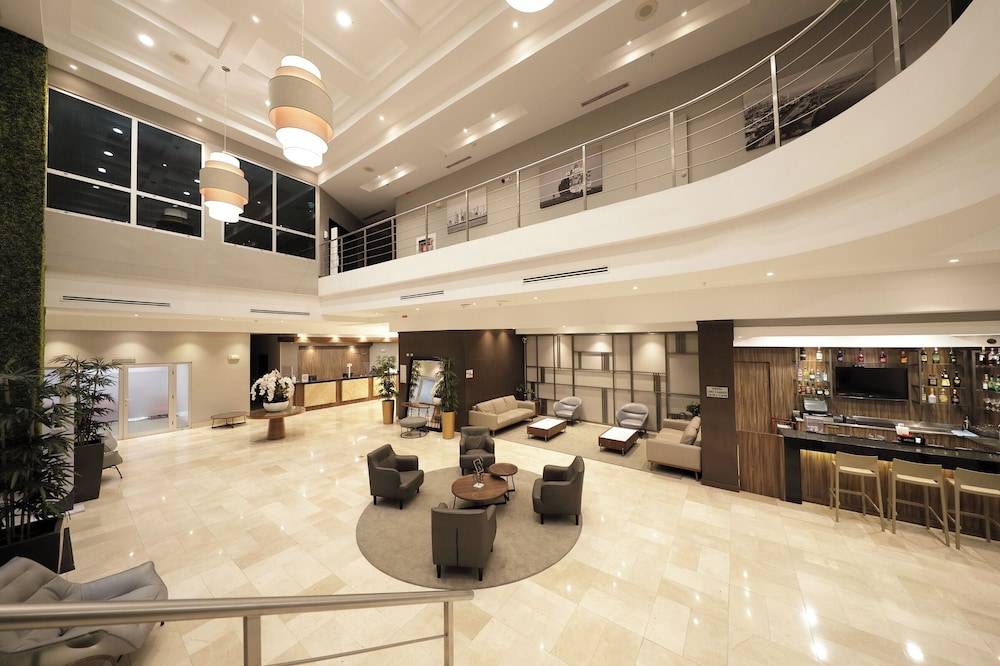 Victoria Hotel and Suites Panama 2
