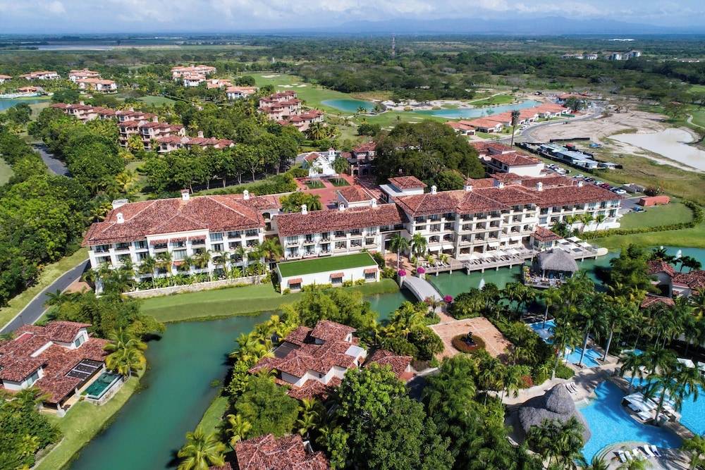 The Buenaventura Golf & Beach Resort, Autograph Collection 1