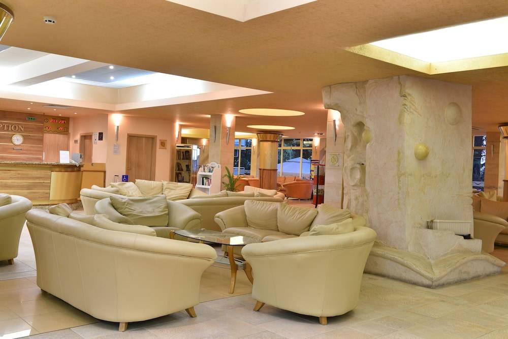 Hotel Sandy Beach 2