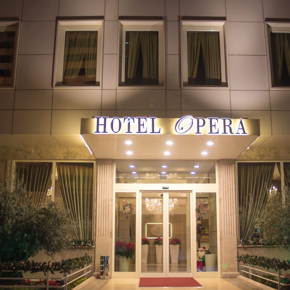 Hotel Opera 1