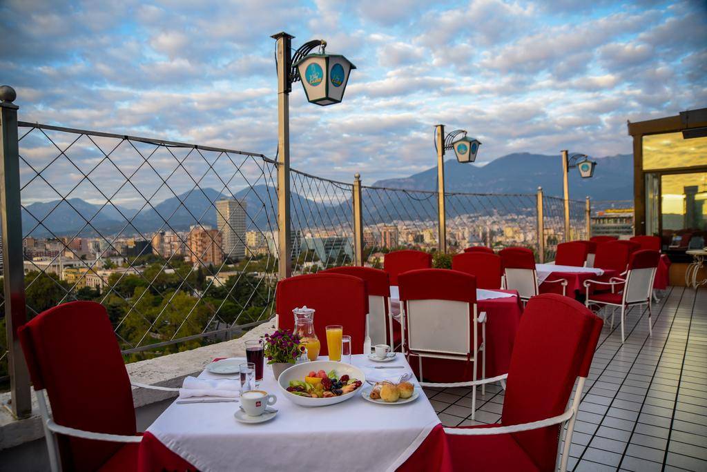Sky Hotel Tirana 1