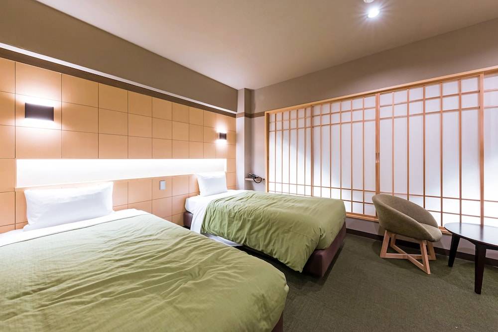 Akasaka Yoko Hotel 1