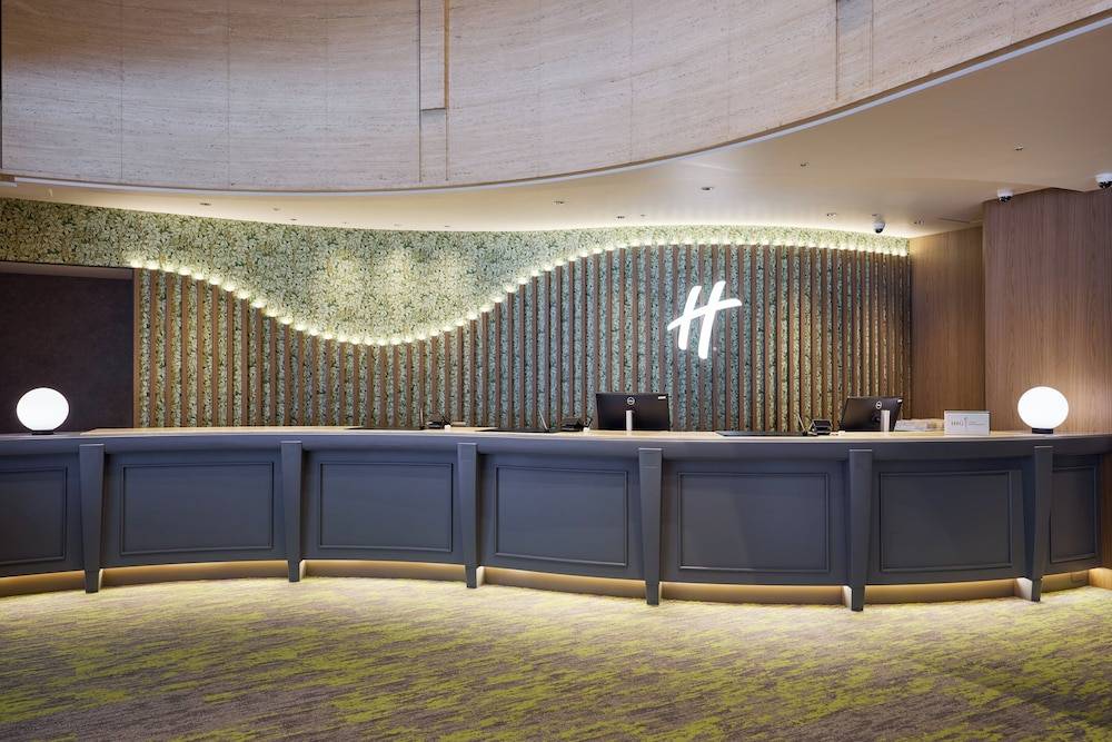 ANA Holiday Inn Tokyo Bay by IHG 2