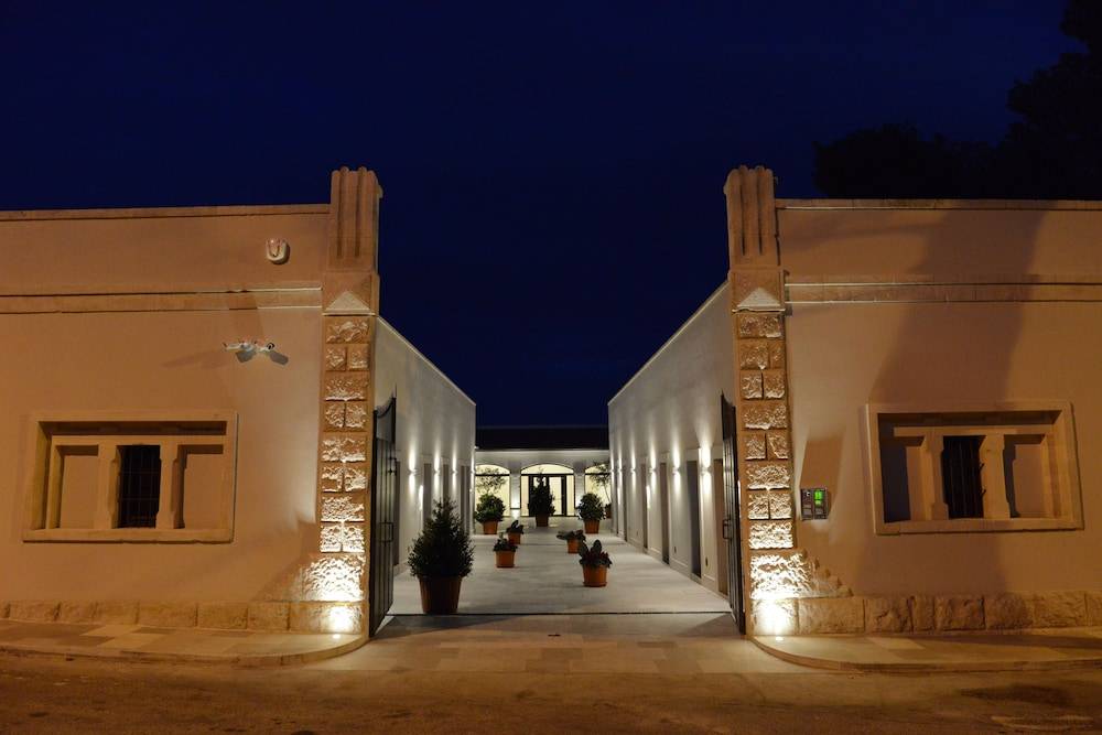 Domus Antiqua Residence 1