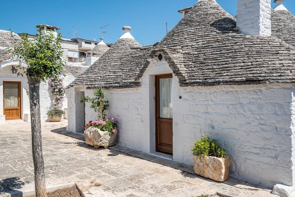 Trulli Holiday Albergo Diffuso 2