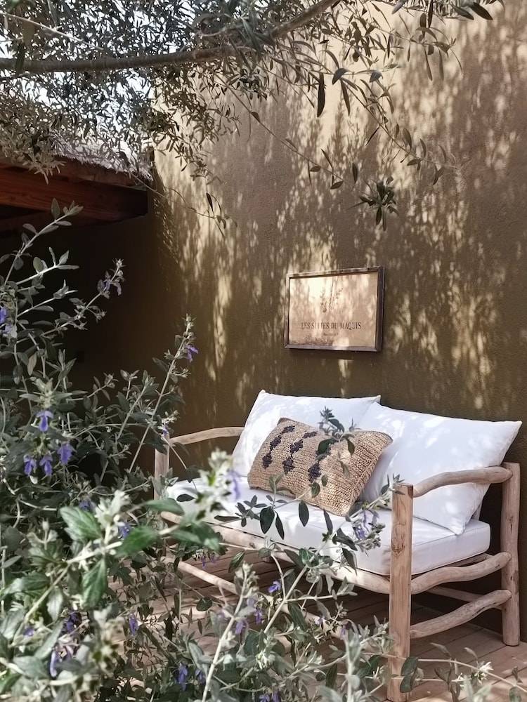 Hôtel Les Suites Du Maquis 2