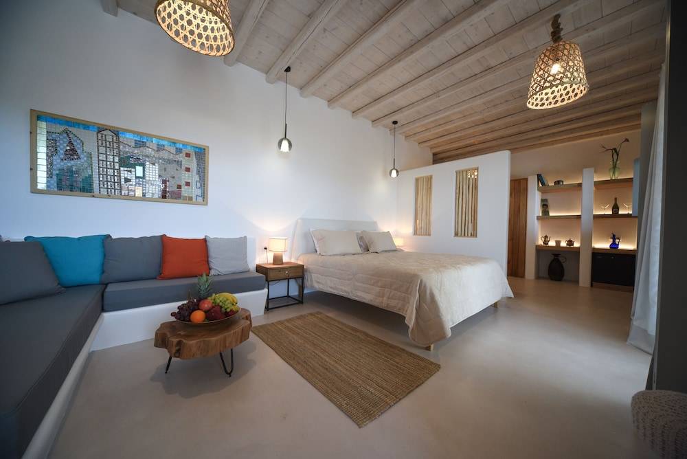 Myconian Crown Suites by Mr and Mrs White 2