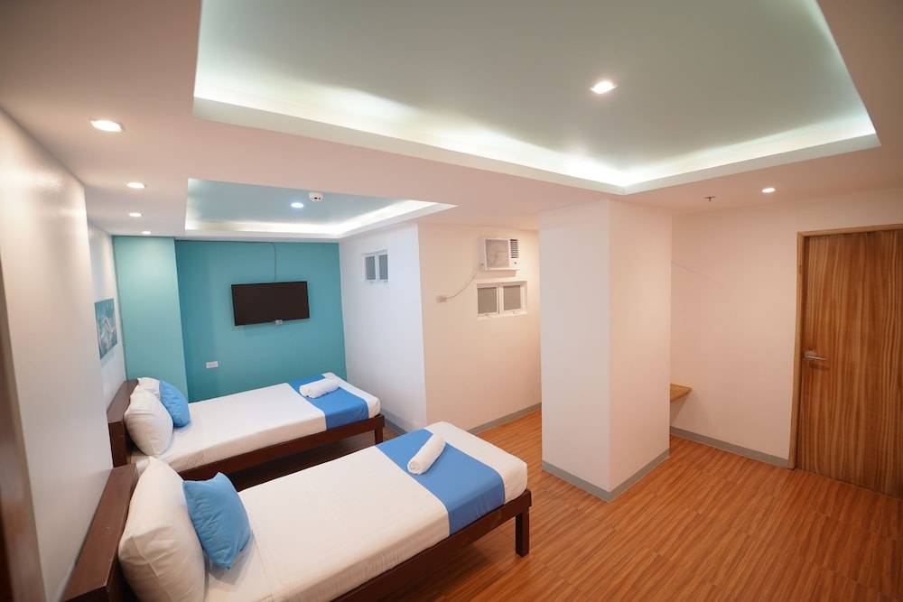 Arzo Hotel Premier 2