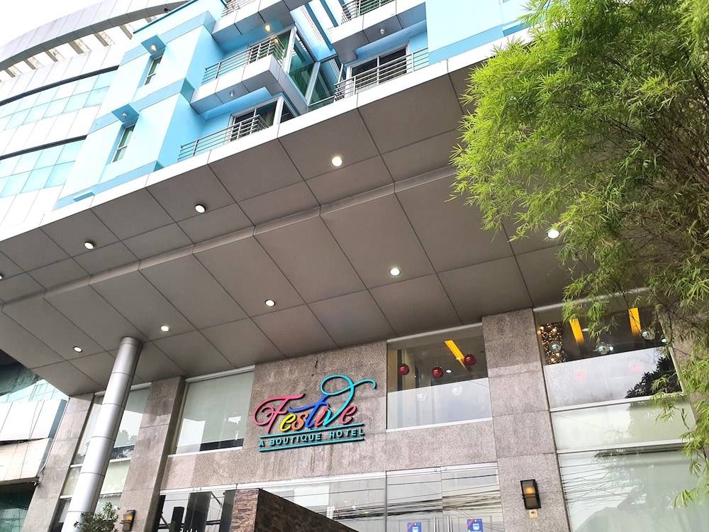 Festive Hotel Makati 1