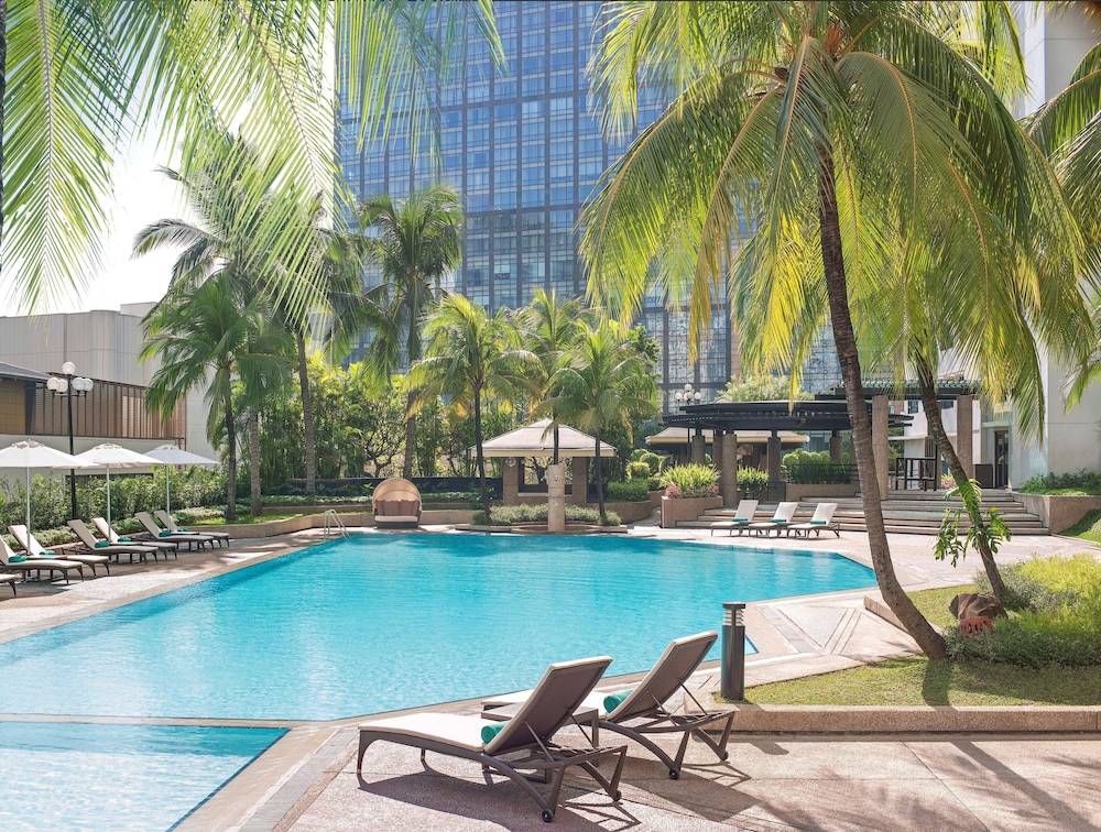 New World Makati Hotel, Manila 1