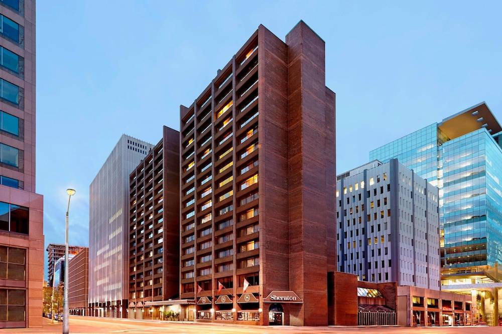 Sheraton Ottawa Hotel 1