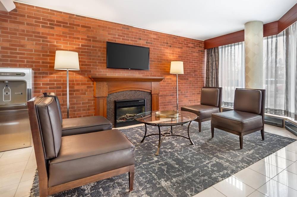 Best Western Plus Ottawa City Centre 2