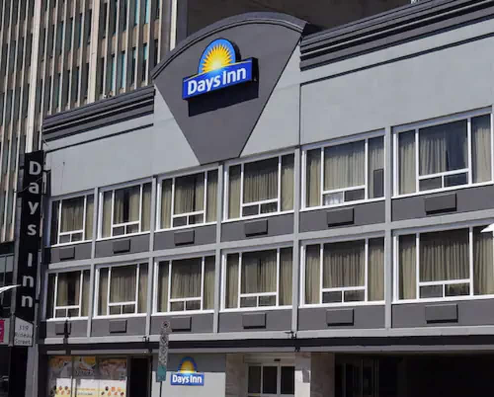 Days Inn by Wyndham Ottawa 1