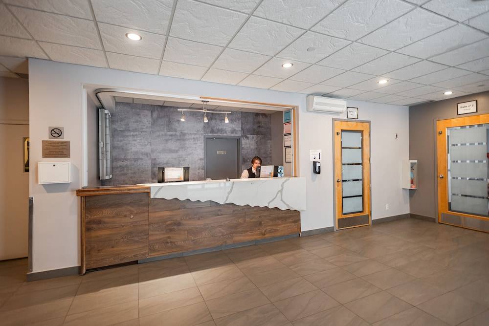Hotel les Suites Labelle 1