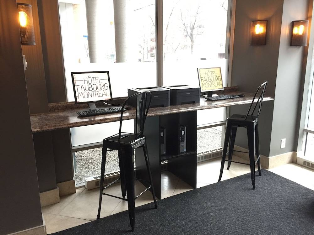 Hotel Faubourg Montreal Centre-Ville Downtown 2