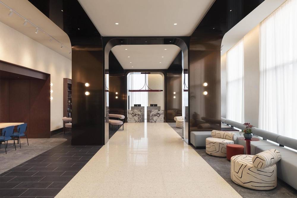 Hyatt Centric Montreal 2