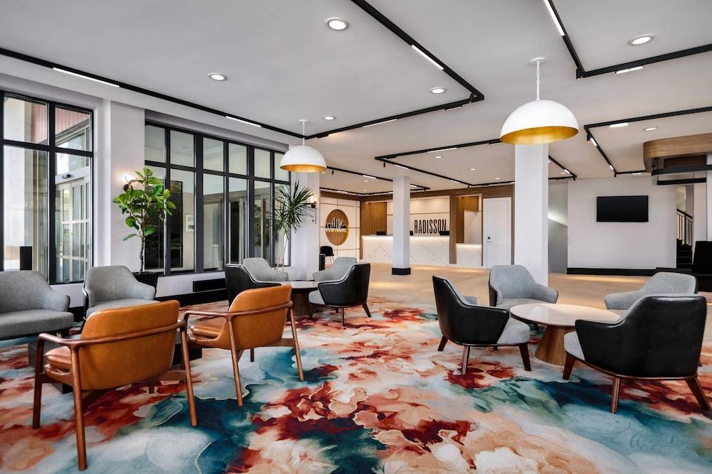 Radisson Hotel Montreal Airport 2