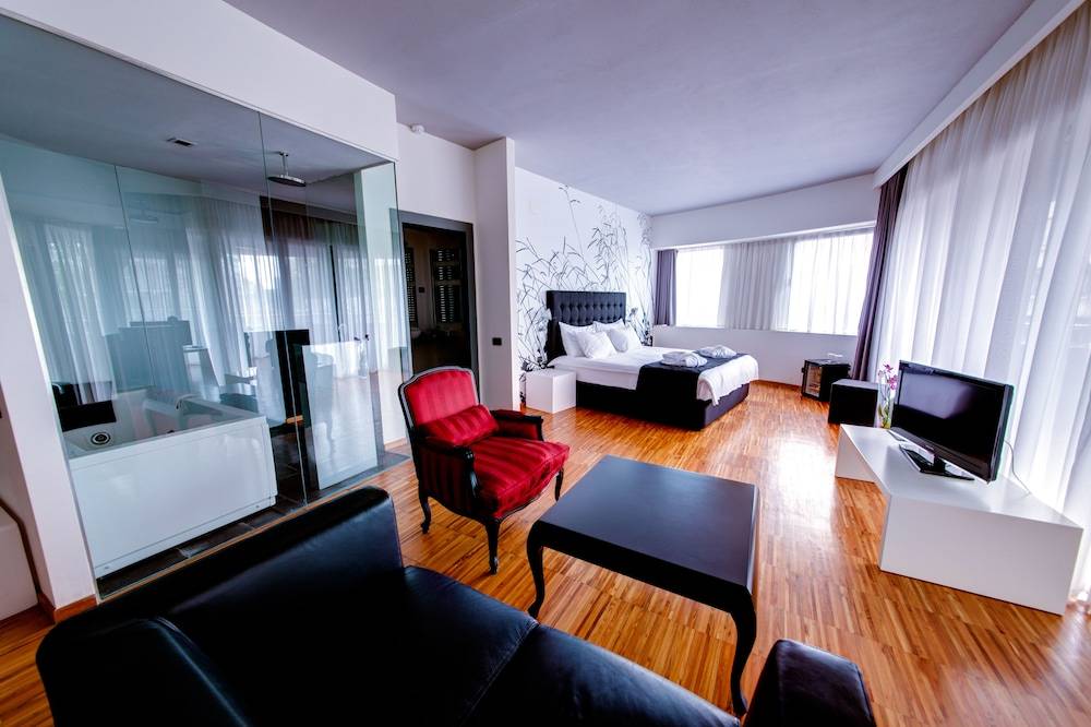 Sarroglia Hotel 1