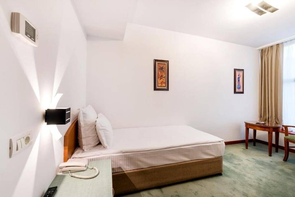 Duke Romana Suites by Olala! 2