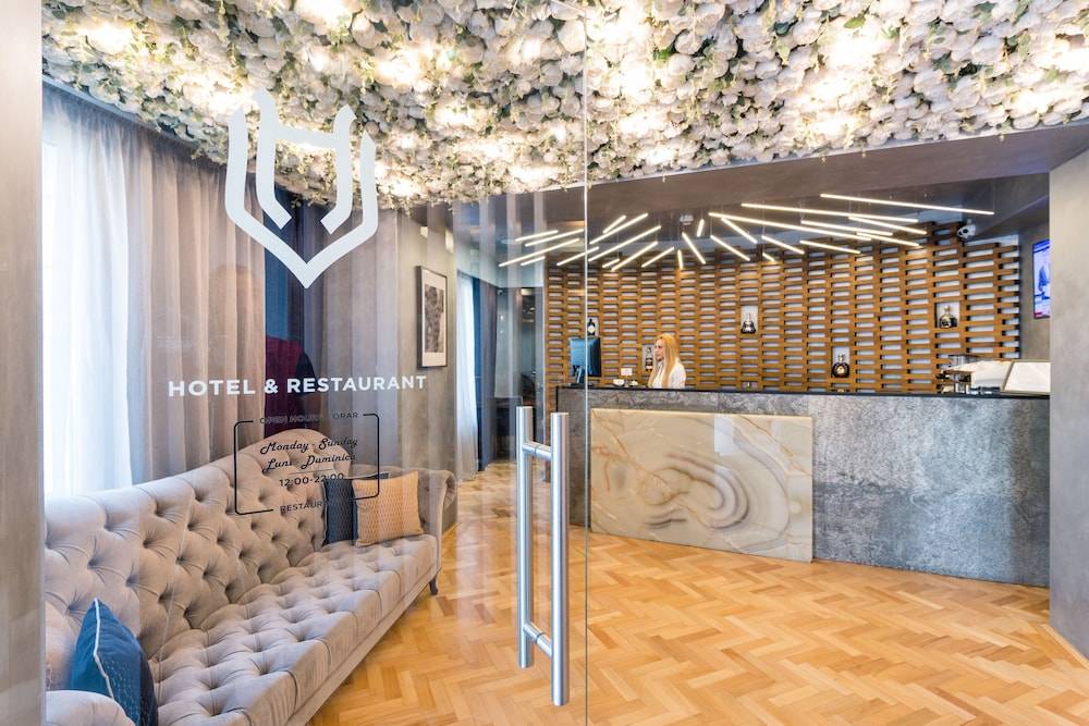 Venis Boutique Hotel 2