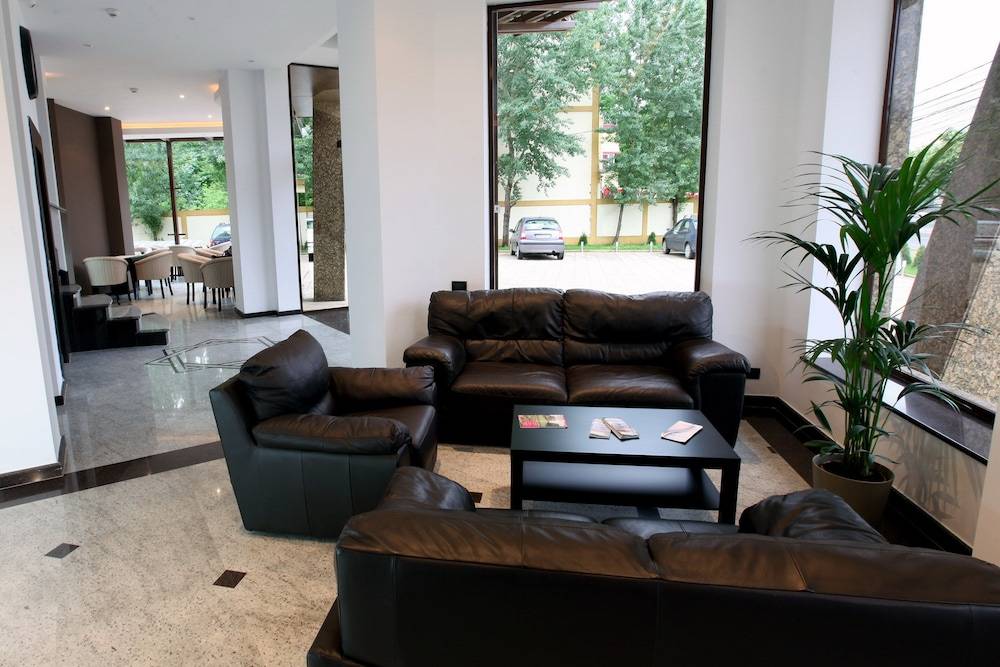 Ambiance Hotel 2