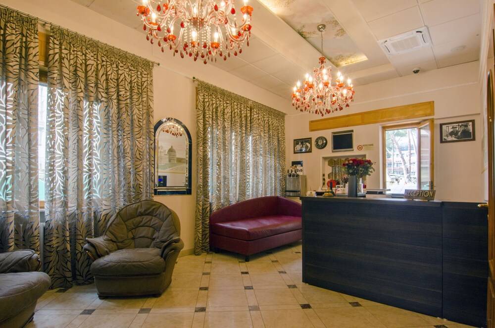 Hotel Maria 2