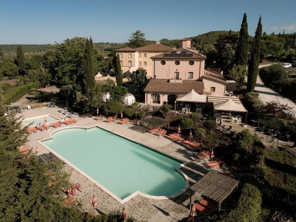 Borgo San Martino - Residence Hotel & SPA 1