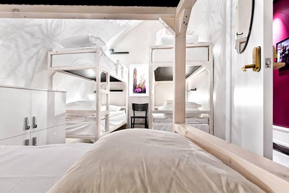 Ramilton Old Town Hostel 1