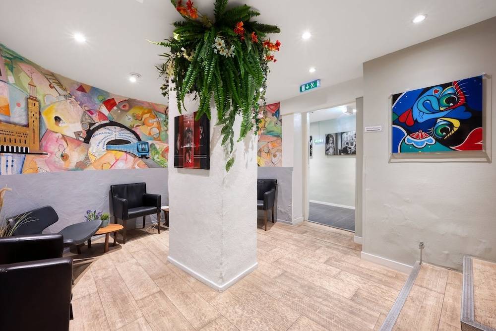 City Hostel 2