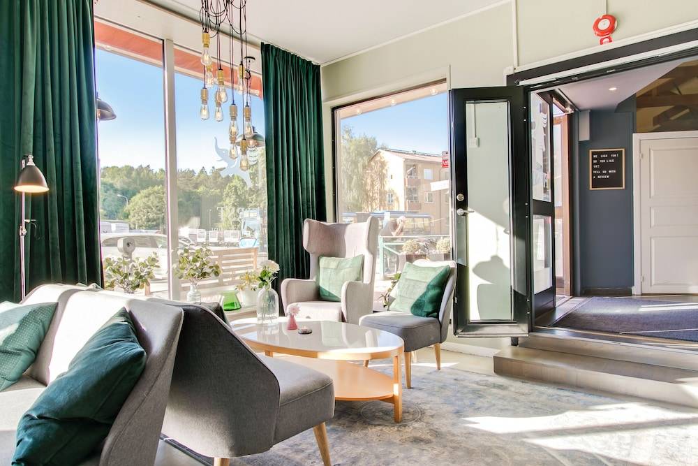 First Hotel Brommaplan 2